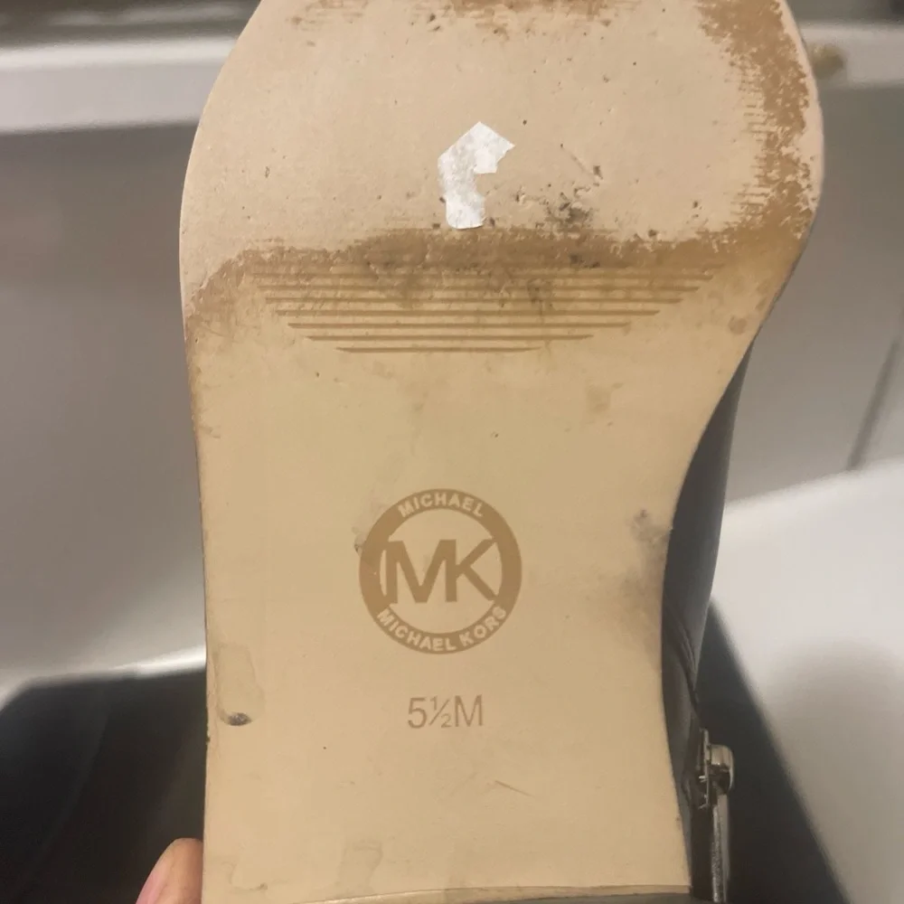 Michael Kors Fulton harness nice boots good condition Buy it before the cold